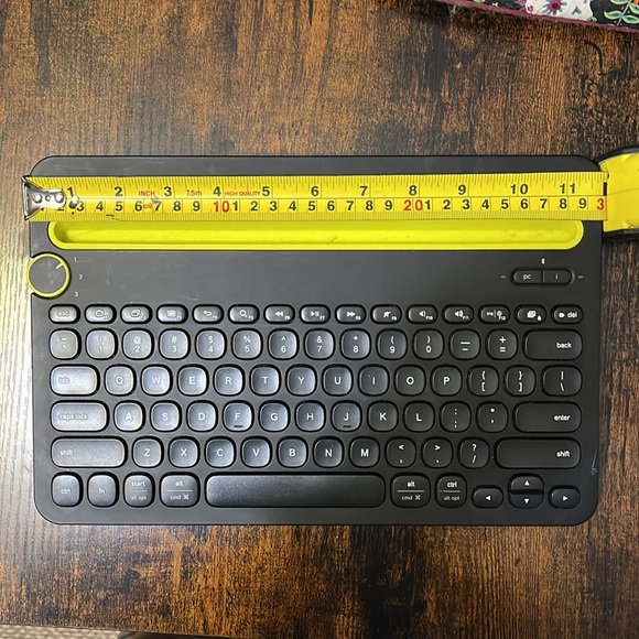 Logitech tablet keyboard - Picture 7 of 7
